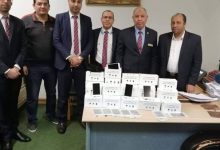 Photo of جمارك مطار برج العرب تحبط تهريب شاشات هواتف محمولة
