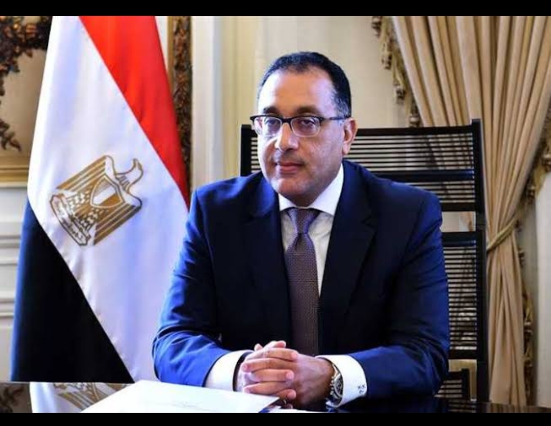 Photo of رئيس الوزراء يؤكد دور الثقافة في تنشئة جيل واعٍ بقضايا وطنه