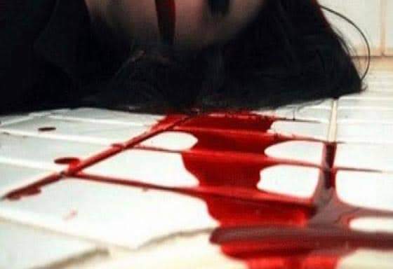 Photo of زوج يقتل زوجته في منزل أسرتها.. بسبب رفض روجعها إلي البيت