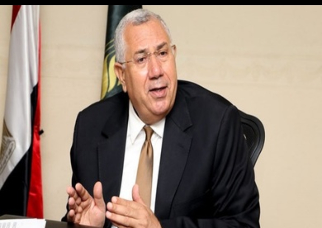 Photo of وزير الزراعة يوجه بسرعة إنجاز منظومة “كارت الفلاح” وتدقيق البيانات