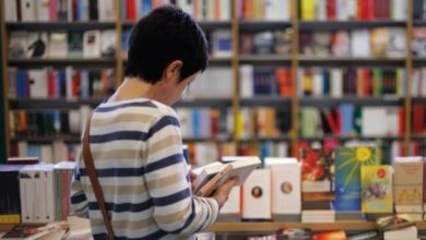 Photo of ارتفاع أسعار الكتب بمعرض القاهرة 40%.. الحكومة ترد