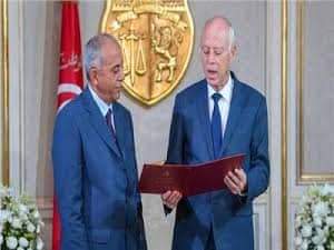 Photo of شاهد ..الإعلان عن التشكيل الكامل للحكومة التونسية