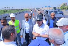 Photo of وزير النقل يتفقد مواقع العمل بمشروع رفع كفاءة طريق «بنها – المنصورة»