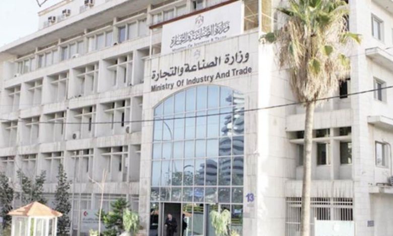 Photo of التجارة والصناعة: إجراء 814 حملة تفتيشية على المصانع وإعداد 2109 دراسات فنية