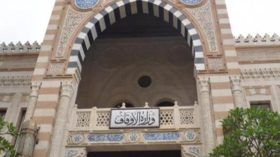 Photo of الأوقاف تستبعد إمام وخطيب بالشرقية ومقيم شعائر بسوهاج