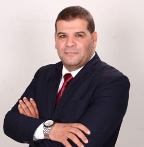 هشام فهمي: يجوز تشييع جثمان مبارك في جنازة عسكرية