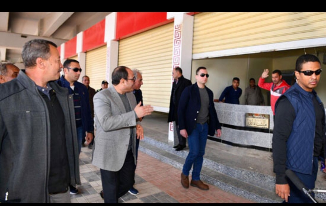 Photo of الرئيس السيسي يتفقد أعمال التطوير الشامل بمنطقة عزبة الهجانة