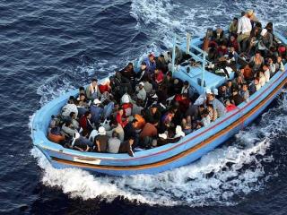 Photo of الهجرة الدولية: سفينة تجارية تنقذ 35 مهاجرا قبالة سواحل ليبيا