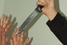 Photo of بسبب خلافات مالية شقيق يطعن شقيقه بسلاح ابيض