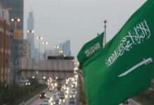 Photo of السعودية: تمدد تعليق الحضور لمقرات العمل والرحلات الدولية والداخلية حتى إشعار آخر
