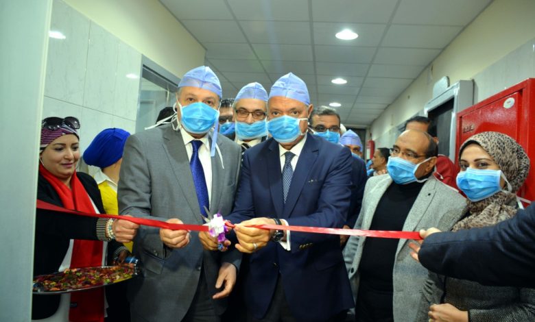 Photo of الهجان والسعيد يفتتحان وحدة قسطرة القلب الجديدة بالمستشفى الجامعي