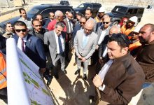 Photo of وزير الإسكان يقوم بجولة موسعة بـ٦ أكتوبر لتفقد مشروعات المرافق وتطوير محاور الطرق الرئيسية وأعمال ترفيق أراضى “بيت الوطن”