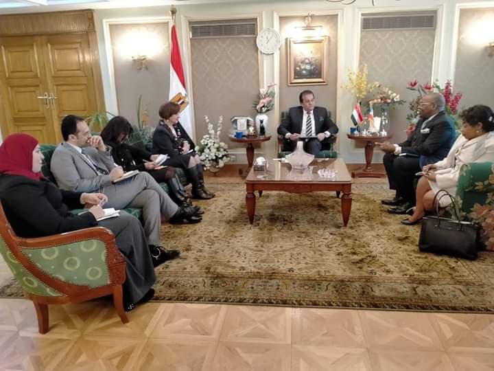 وزير التعليم العالى يستقبل سفير جمهورية غينيا الاستوائية بالقاهرة
