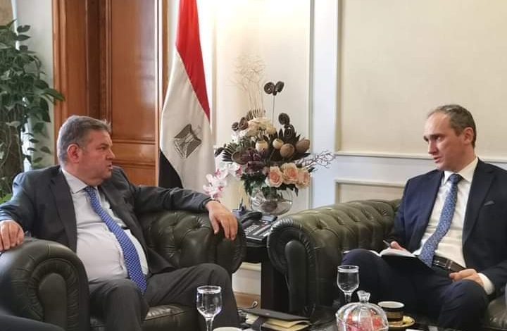 Photo of وزير قطاع الأعمال العام يبحث التعاون مع بيلاروسيا في إنتاج سيارات “ميكروباص” بالشركة الهندسية للسيارات