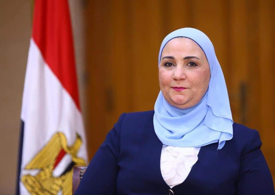 وزيرة التضامن: إصدار شهادة رد_الجميل" للأطباء من بنك ناصر بفائدة 15.5%