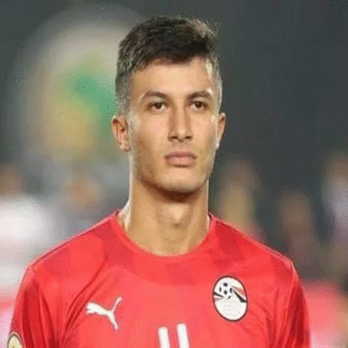 Photo of مفاوضات مكثفة بين الأهلي وبيراميدز لحسم صفقة أسامة جلال