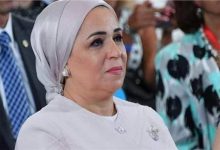 Photo of قرينة السيسي تحث على البر باليتيم بمناسبة يوم اليتيم
