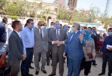Photo of لليوم الثانى على التوالى…..محافظ القليوبية يتابع عملية صرف منحة العمالة غير المنتظمة بمكاتب البريد والمدارس بمدينة بنها