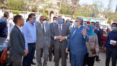 Photo of لليوم الثانى على التوالى…..محافظ القليوبية يتابع عملية صرف منحة العمالة غير المنتظمة بمكاتب البريد والمدارس بمدينة بنها