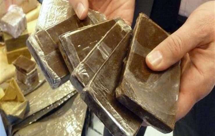 Photo of مكافحة المخدرات بالقليوبية تضبط عاطلا بـ18 فرش حشيش و10 آلاف جنيه بالخانكة