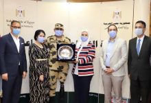 Photo of “وزيرة التضامن الإجتماعي ” تكرم بطل إعلان حملة ” أنت أقوى من المخدرات “