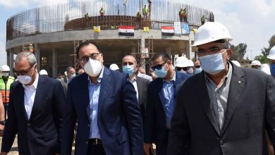 Photo of رئيس الوزراء يتفقد الأعمال الإنشائية لمحطة مياه المنشأة الكبرى بكفر شكر بالقليوبية