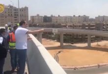 Photo of “السيسي” يقوم بجولة تفقدية لبعض المشروعات القومية بالقاهرة ويلتقي بالمواطنين
