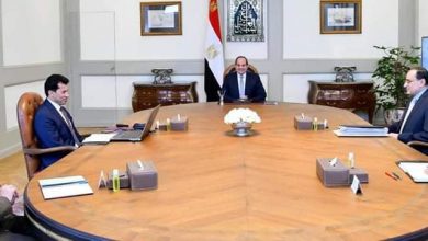 Photo of الرئيس يتابع الموقف التنفيذي لمشروعات وزارة الشباب والرياضة على مستوى الجمهورية