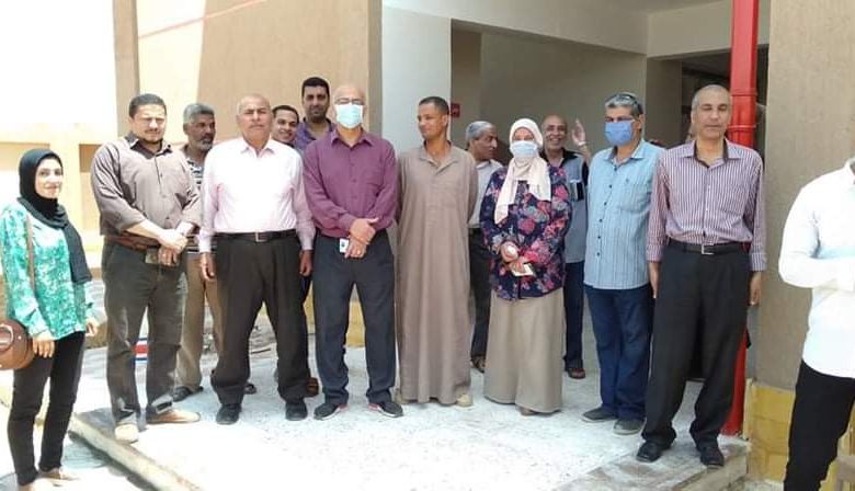 Photo of “جرامون” يتفقد عدد من مدارس كفر شكر ويتابع اليوم الأول لاستلام الأبحاث