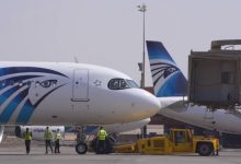 Photo of مصر للطيران تنشر فيديو يكشف عن إجراءات تعقيم الطائرات..فيديو