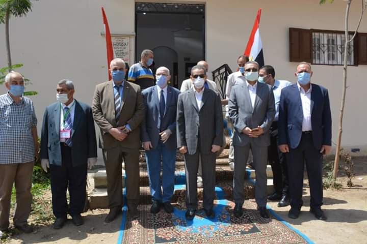 محافظ الغربية يفتتح الإدارة البيطرية بزفتي المقامة بالجهود الذاتية