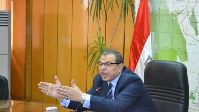 Photo of إنتهاء صرف الدفعة الثانية من المنحة الرئاسية لـ 1.6 مليون عامل غير منتظم غدا الخميس