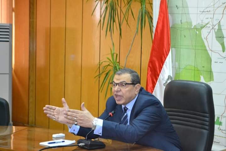 إنتهاء صرف الدفعة الثانية من المنحة الرئاسية لـ 1.6 مليون عامل غير منتظم غدا الخميس