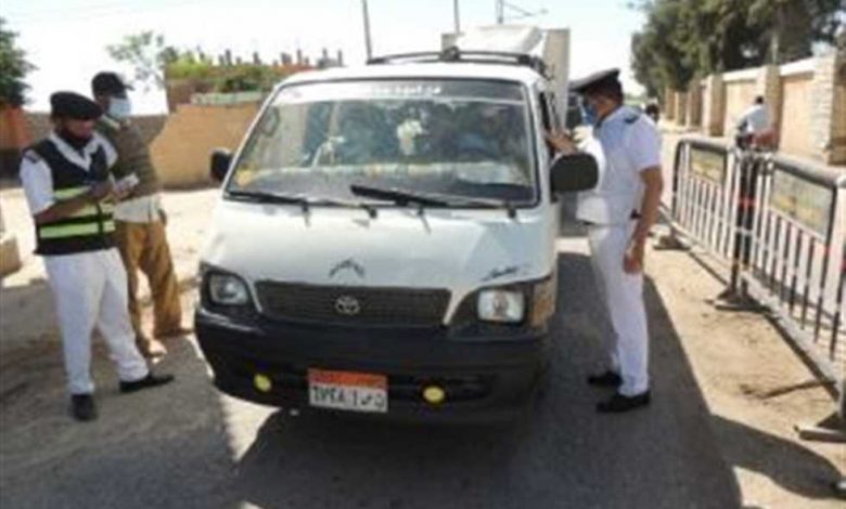 Photo of “مرور الغربية “سحب رخص 23 سيارة لعدم ارتداء الكمامة
