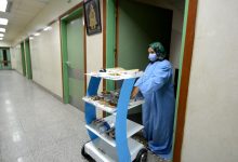 Photo of بالصور… جامعة المنصورة تطلق أول روبوت لخدمة مرضي “كورونا” بمستشفى العزل