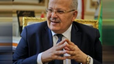 Photo of “الخشت” توقيع عقود توريد أحدث الأجهزة العالمية لـ«طوارئ قصر العيني» من جامعة القاهرة