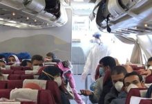 Photo of مئات العالقين المصريين يغادرون الخرطوم برا في طريقهم إلى أرض الوطن