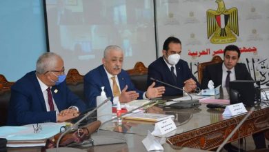 Photo of وزير التربية والتعليم والتعليم الفني يتابع سير عمليات امتحانات الثانوية العامة من غرفة عمليات الوزارة