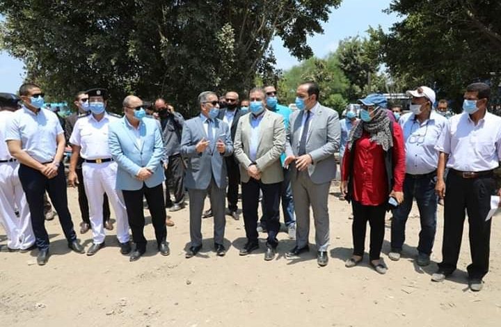 Photo of محافظ المنوفية يشهد بدء تنفيذ الموجة ال (16) لإزالة التعديات ويؤكد تطبيق القانون علي الجميع والتعامل بحزم مع المخالفين