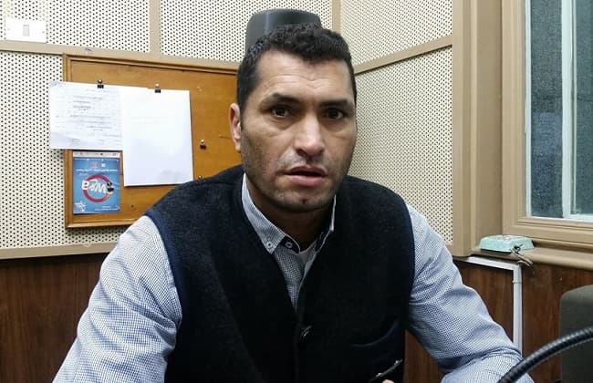 محمود أبو الدهب مدافع الأهلى السابق يطلب من الخطيب العمل بالأهلى