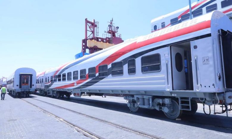 Photo of وزير النقل يعلن وصول دفعة جديدة من عربات ركاب السكك الحديدية الجديدة