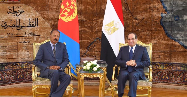 السيسي يؤكد على حرص مصر على تعزيز العلاقات وترسيخ التعاون الاستراتيجي مع إريتريا