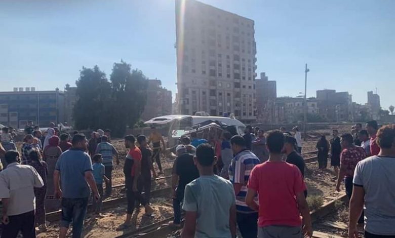 Photo of طيارة ورق تنهى حياة شاب تحت عجلات قطار فى الغربية