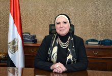 Photo of وزيرة الصناعة توضح شروط تحويل سيارات البنزين الي الغاز الطبيعي