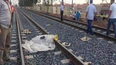Photo of أب يقتل أطفاله الثلاثه تحت عجلات قطار الصعيد المتجه إلي القاهرة