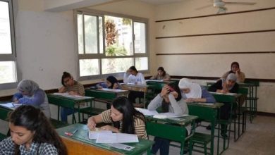 Photo of ضبط طالبة من المنيا إعترفت بأنها سربت الإمتحانات عبر مواقع التواصل الاجتماعي