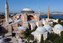 Photo of أردوغان يحضر أول صلاة جمعة باآيا صوفيا المحول من كنيسة إلي مسجد