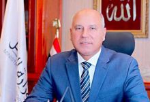 Photo of الوزير: يتابع إستكمال أعمال تنزيل13عربة جديدة للركاب بميناء الإسكندرية