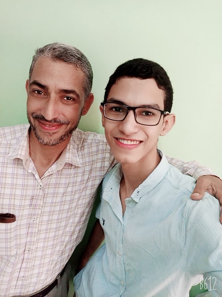 محمد خالد فؤاد عيسوي الأول عالثانوية العامه علمى رياضة بالقليوبية