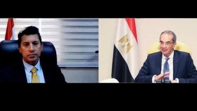 Photo of وزيرا الرياضة والإتصالات يناقشان التجهيزات الفنية لاستضافة مصر لكأس العالم لكرة اليد